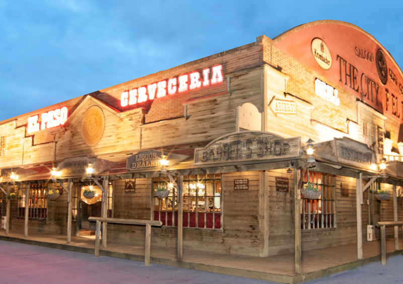 Vista interior del restaurante El Paso